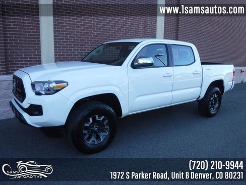 Used 2016 Toyota Tacoma SR image 1