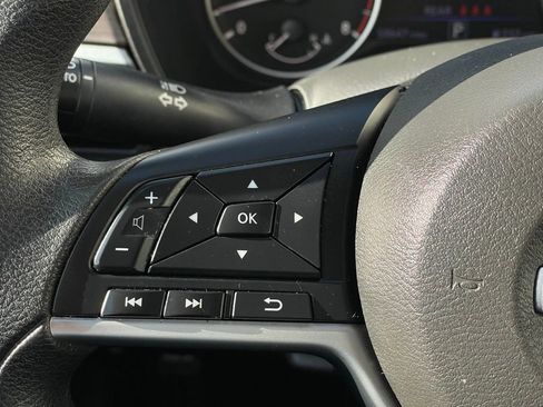 Used 2024 Nissan Altima 2.5 SV image 15