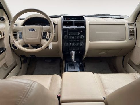 Used 2009 Ford Escape Limited FWD image 10