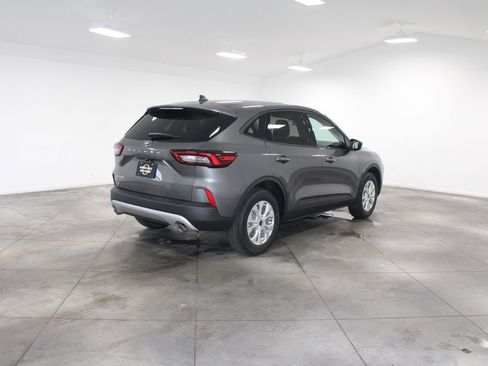 New 2026 Ford Escape Active w/ Cold Weather Package FWD image 8