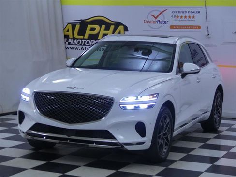 Used 2023 Genesis GV70 2.5T w/ Advanced Package image 5