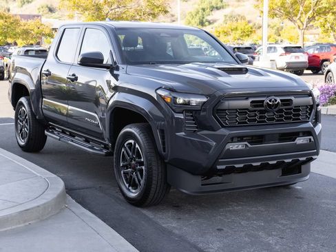 New 2026 Toyota Tacoma TRD Sport RWD image 3