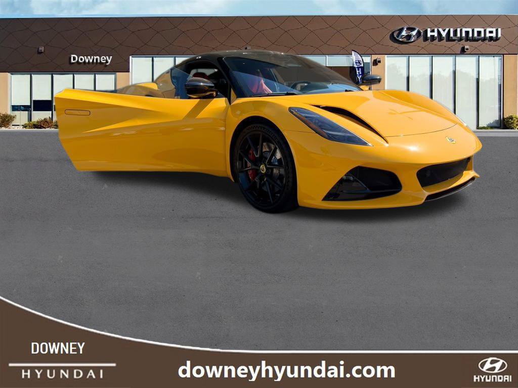 Used 2025 Lotus Emira RWD image 2