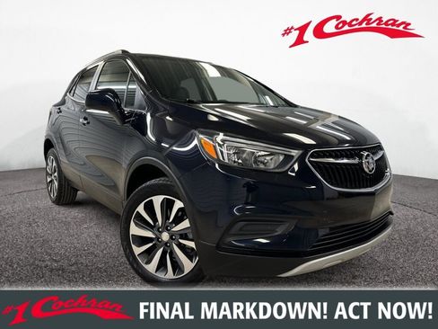 Used 2022 Buick Encore Preferred w/ Safety Package AWD/4WD image 1