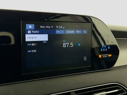 Used 2022 Hyundai Palisade SEL FWD image 16