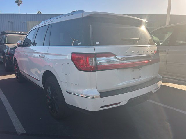Used 2021 Lincoln Navigator Reserve AWD/4WD image 5