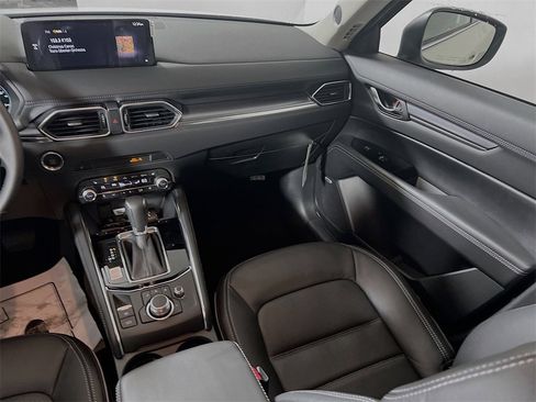 New 2025 MAZDA CX-5 AWD 2.5 S w/ Premium Plus Pkg image 18