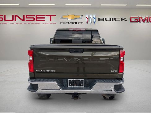 Certified 2023 Chevrolet Silverado 2500 LTZ w/ LTZ Premium Package image 5