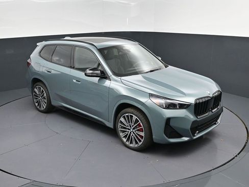 New 2026 BMW X1 xDrive28i w/ Technology Package image 1