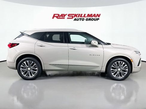 Used 2021 Chevrolet Blazer Premier w/ Driver Confidence II Package AWD/4WD image 8