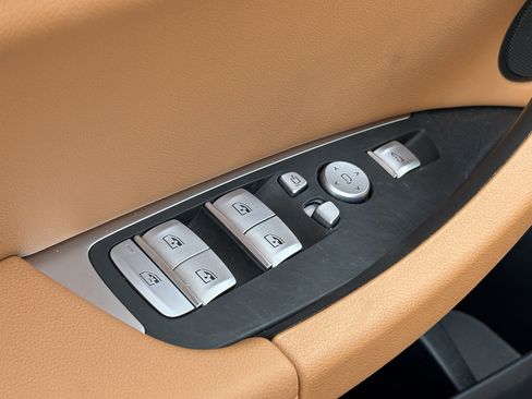 Used 2025 BMW X4 xDrive30i image 15