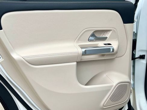 Certified 2023 Mercedes-Benz GLB 250 4MATIC image 29