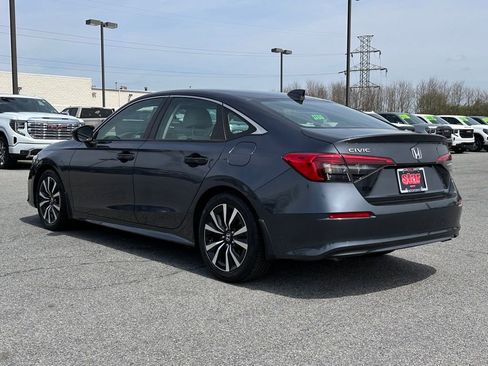 Used 2023 Honda Civic EX image 7
