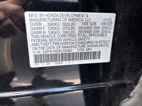 Used 2023 Acura MDX SH-AWD w/ Advance Package image 35
