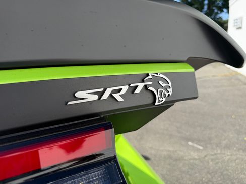 Used 2019 Dodge Challenger SRT Hellcat RWD image 29