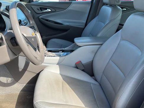 Used 2018 Chevrolet Malibu LT w/ Leather Package image 22