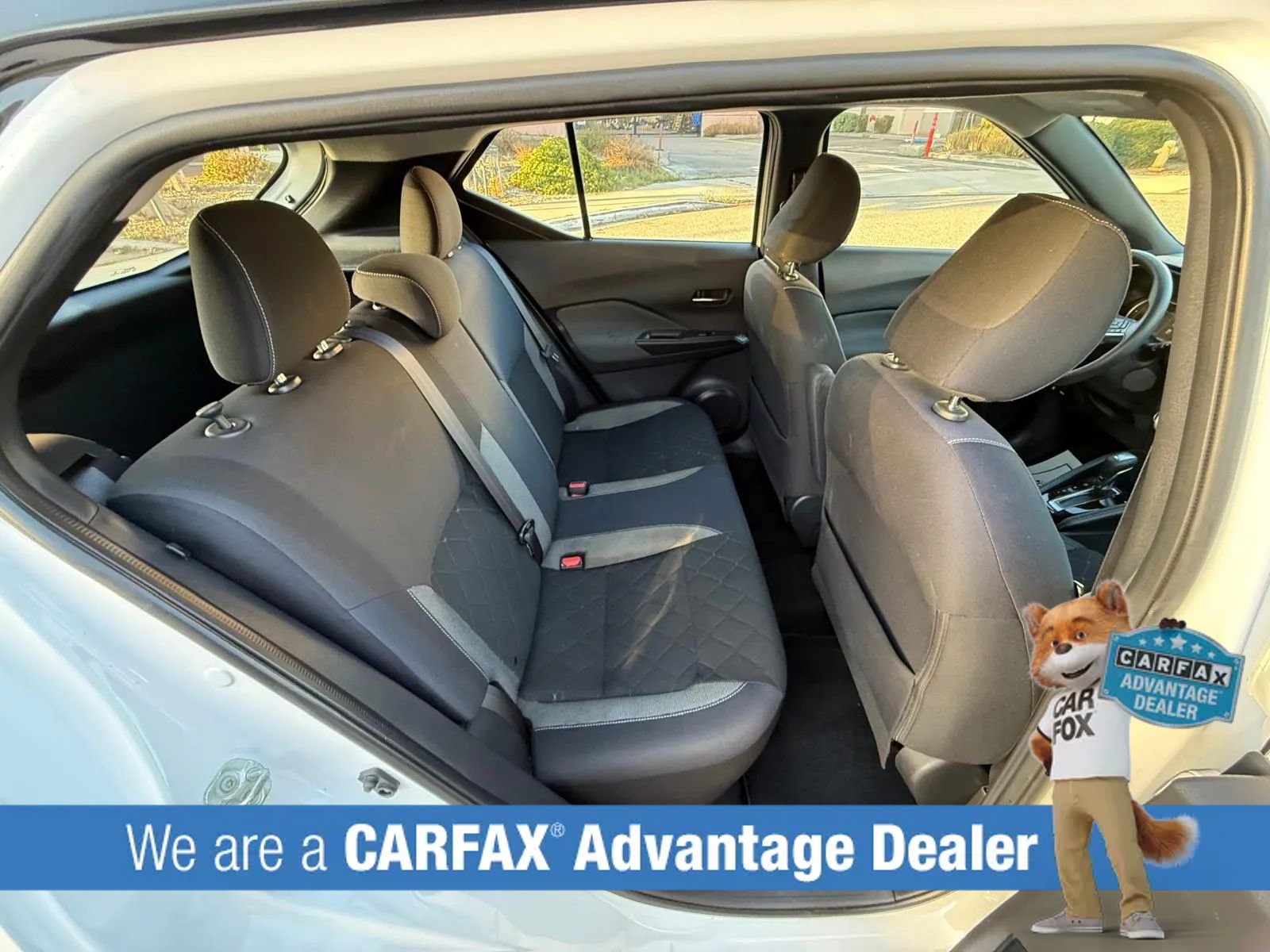 Used 2018 Nissan Kicks SV FWD image 42