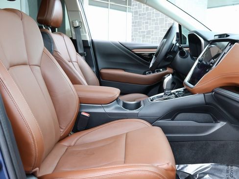 Used 2021 Subaru Outback Touring XT image 10