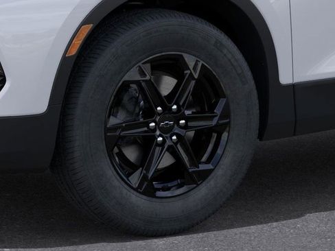 New 2025 Chevrolet Blazer LT w/ Midnight/Sport Edition image 9