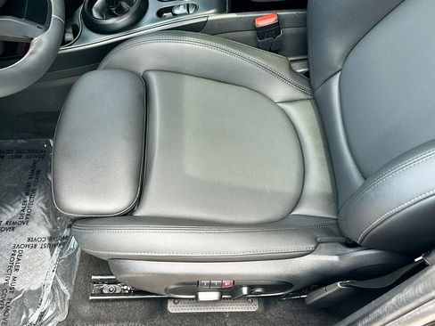 Used 2024 MINI Cooper Countryman S w/ Premium Package FWD image 19