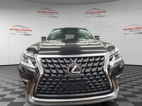 Used 2023 Lexus GX 460 Luxury w/ Sport Design Package AWD/4WD image 2