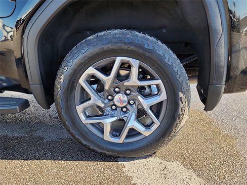 Certified 2023 GMC Sierra 1500 SLT w/ SLT Premium Plus Package image 31