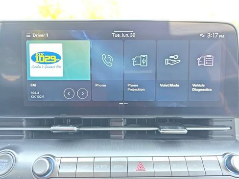 Used 2024 Hyundai Kona SEL AWD/4WD image 19