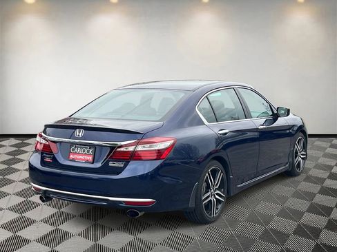 Used 2017 Honda Accord Sport Special Edition image 3