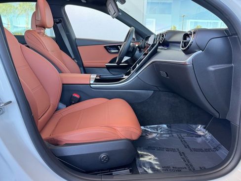 Certified 2025 Mercedes-Benz C 300 Sedan image 24