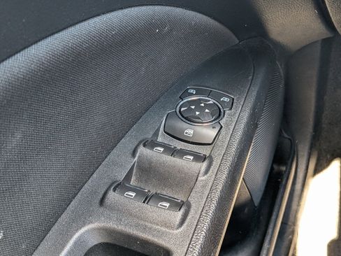 Used 2019 Ford Fusion SE image 21