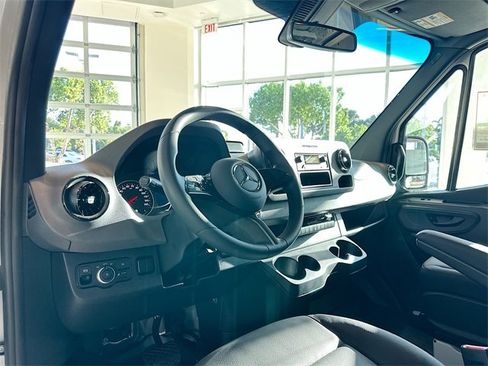 New 2026 Mercedes-Benz Sprinter 2500 image 9