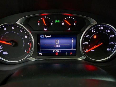 Certified 2021 GMC Acadia SLE w/ Driver Convenience Package FWD image 20