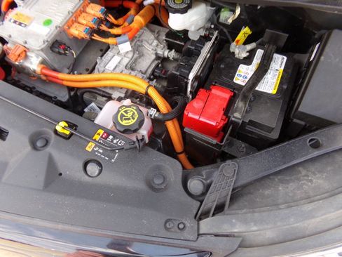 Used 2020 Chevrolet Bolt Premier image 33