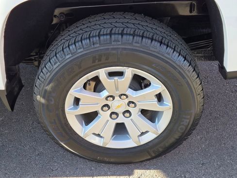 Used 2017 Chevrolet Colorado LT w/ LT Convenience Package image 10