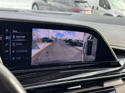 Used 2023 Cadillac Escalade Sport image 23