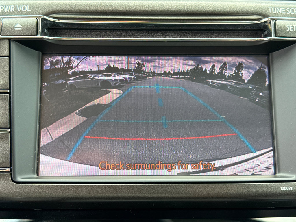 Used 2013 Toyota RAV4 Limited FWD image 27