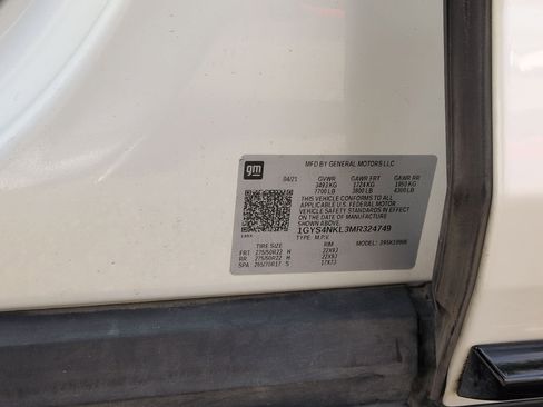 Used 2021 Cadillac Escalade ESV Sport w/ Heavy-Duty Trailer Package image 37