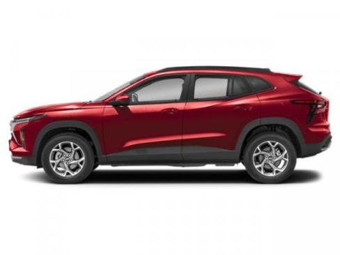 Used 2024 Chevrolet Trax LS w/ LS Convenience Package FWD image 3