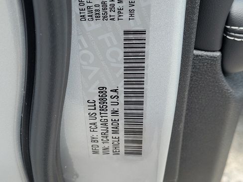 Used 2026 Jeep Grand Cherokee L 2WD image 27