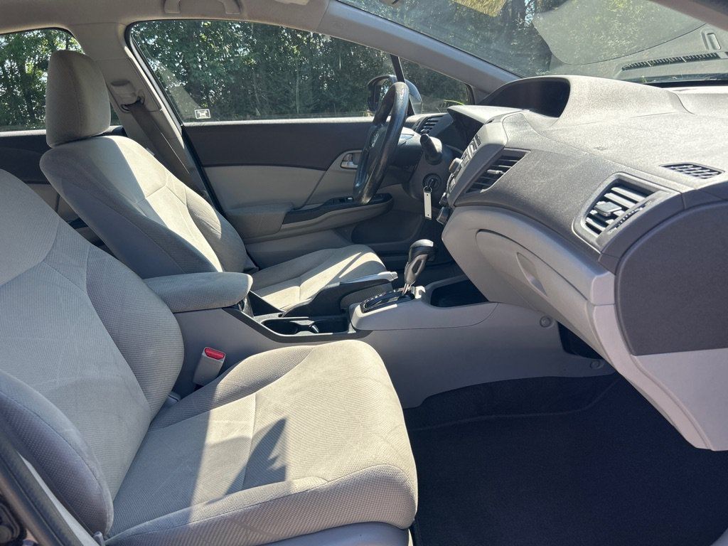 Used 2012 Honda Civic LX image 17