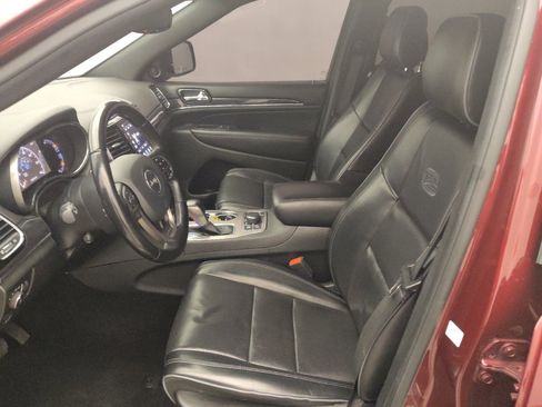 Used 2021 Jeep Grand Cherokee Overland AWD/4WD image 17