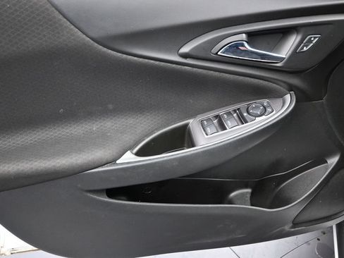 Used 2020 Chevrolet Malibu RS FWD image 11