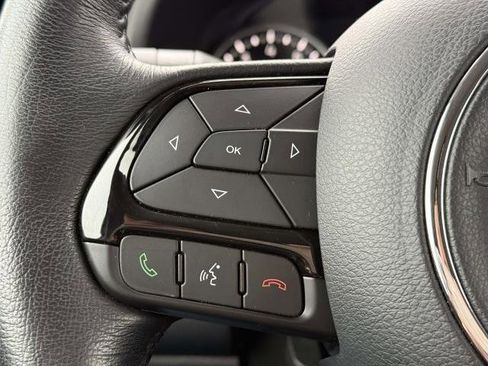 Used 2020 Jeep Renegade Altitude image 19