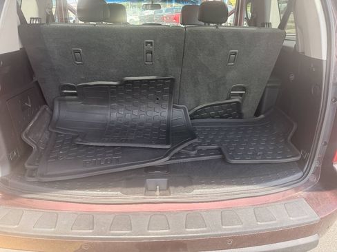 Used 2011 Honda Pilot Touring image 16