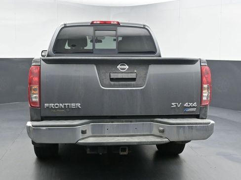 Used 2019 Nissan Frontier SV image 7