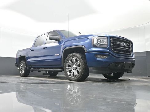 Used 2017 GMC Sierra 1500 SLT w/ All Terrain Package AWD/4WD image 33