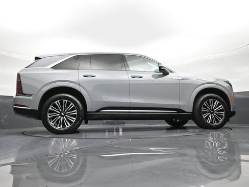 Certified 2026 Cadillac Escalade IQ Luxury 1 AWD/4WD image 25