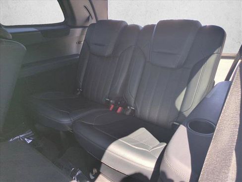 Used 2019 Mercedes-Benz GLS 450 4MATIC image 21