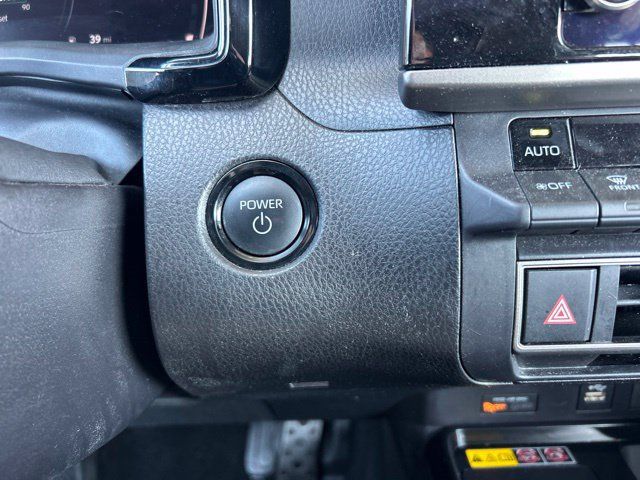 Used 2025 Toyota Camry SE FWD image 17
