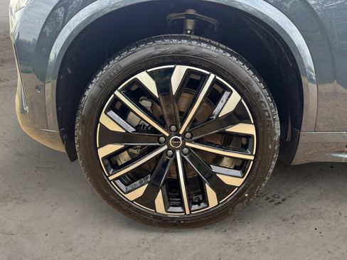 New 2026 Volvo XC90 T8 Ultra w/ Protection Package Premier AWD/4WD image 7
